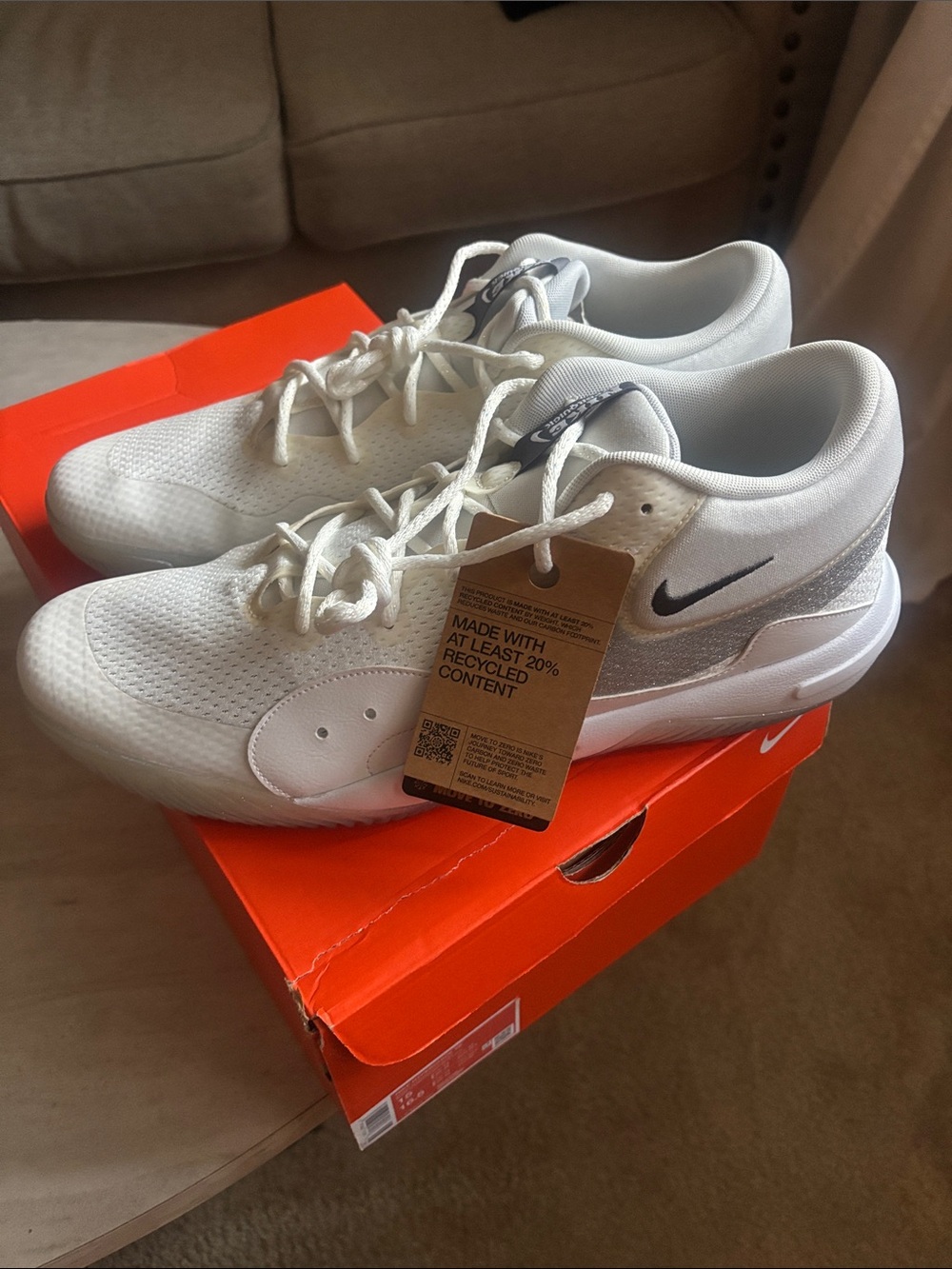 Nike Men's White Lightweight Training Shoes